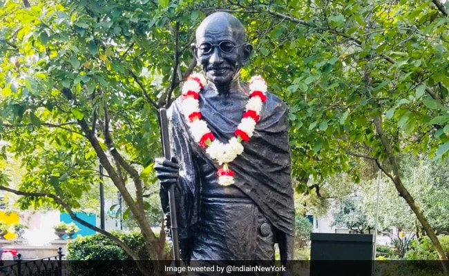 Miscreants damaged the Statue of Great Mahatma Gandhi in New York !!